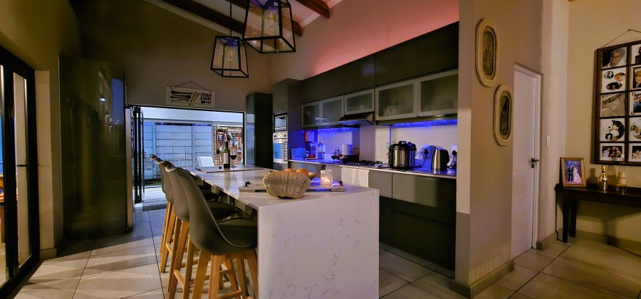 3 Bedroom Property for Sale in Hopefield Western Cape